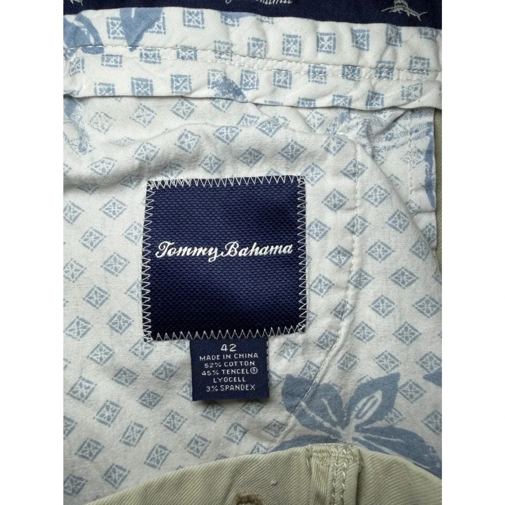 Tommy Bahama Chino Shorts Men Size 42 Tan Khaki
